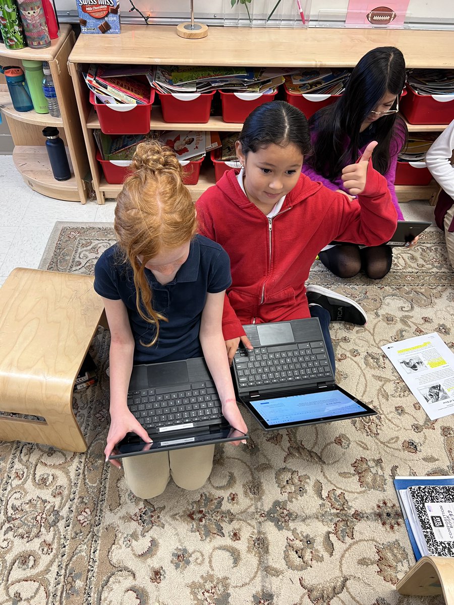 STAAR review is in session! Students partnered up to review each others ECR response. They were looking to see if their partner had the components to a good ECR!