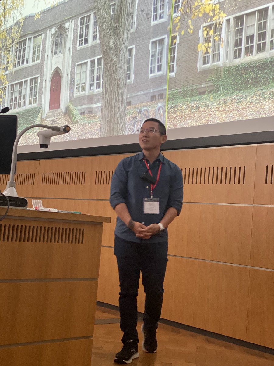 Prof Koh Lian Pin is currently giving his plenary lecture at SCCS - if you are registered to join us online, come along!