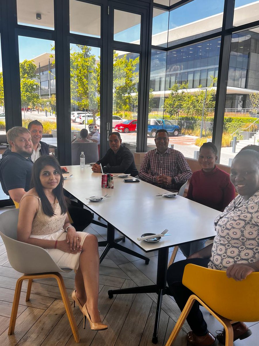 CipherWave's tweet photo. We're thrilled to announce a new initiative at CipherWave: monthly lunches with our CEO, Shamith Maharaj. We kicked things off this month by celebrating our staff members who recently reached their anniversaries.
#CipherWaveCulture #EmployeeAppreciation #CipherWave https://t.co/S5m5wIAEHZ