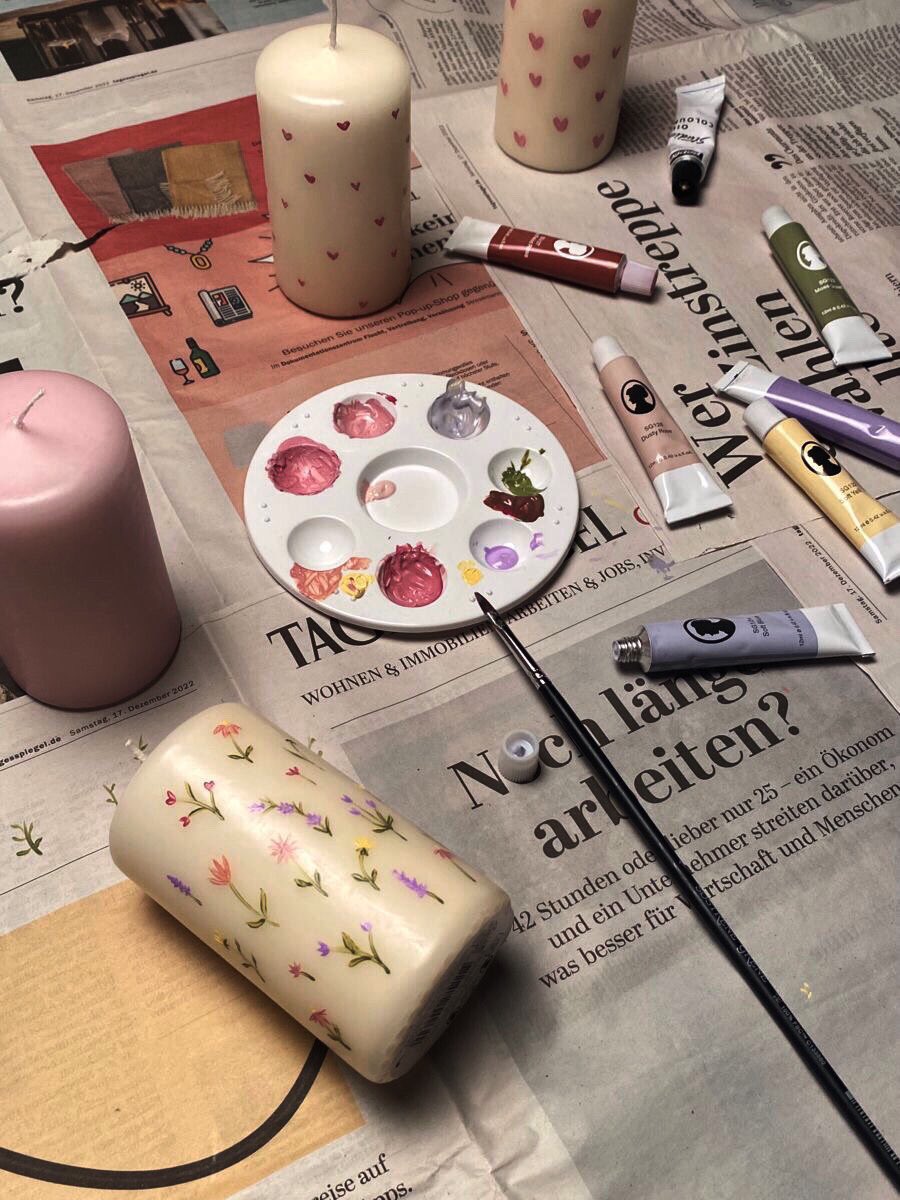 ˚ ༘♡ ⋆｡˚ 𝐘𝐨𝐮 𝐫𝐞𝐜𝐞𝐢𝐯𝐞𝐝:

     𝐄𝐯𝐞𝐫𝐦𝐨𝐫𝐞 𝐁𝐚𝐬𝐤𝐞𝐭🧺
     𝐋𝗂𝗏𝗋o: The complete poems of Emily Dickinson
     𝐏α𝗋α: <a href="/bambietearz/">Josephine.</a>  

❝  If you were coming in the Fall
I’d brush the Summer by
With half a smile, and half a spurn
As Housewives do, a Fly…❞