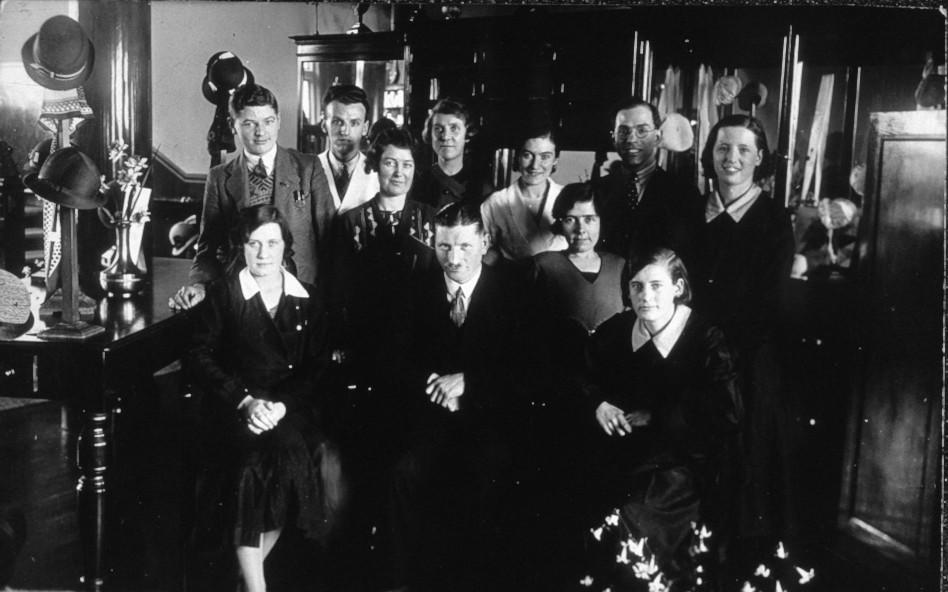 #Coopoftheweek. G is for Grangemouth. Grangemouth co-op was established 1904 and later merged with Falkirk and District Co-op. Here are the staff from the millinery department c 1930s. Grangemouth was also home to the SCWS soapworks factory est 1897. Photo: Falkirk Council