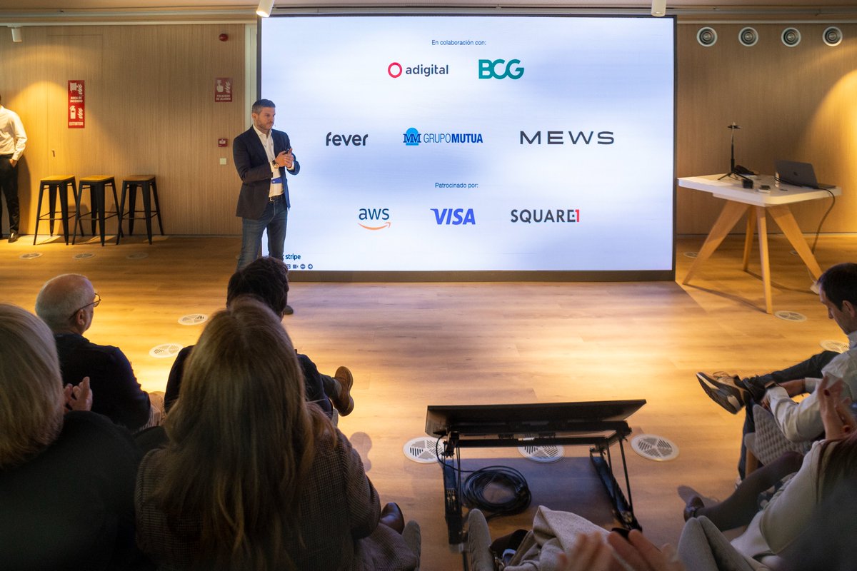 KorBusinessWeb's tweet photo. El pasado 20 marzo, tuvimos el honor de organizar el primer evento de @stripe en España 😊

Gracias Mattia Gamberoni y Pauline Lamielle por confiar en @Korbusinessweb para la celebración de este evento. 👏
#eventos #eventoscorporativos #events #eventosKor https://t.co/d2u2tR6BGe