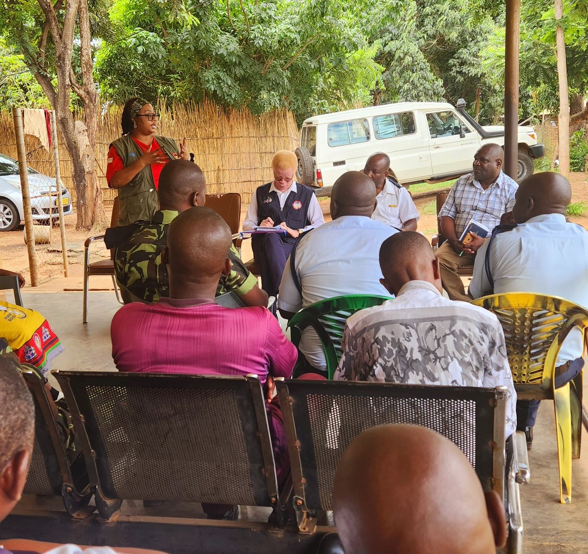 Focus group with border police/security on the cases of human trafficking ( TIP). Quick takeaways in border districts, Mangochi 1. Lack of coordination of responses on TIP 2. Scanty data and lack of information 3. Inadequate checkpoints and zero patrols enabled by porous borders.