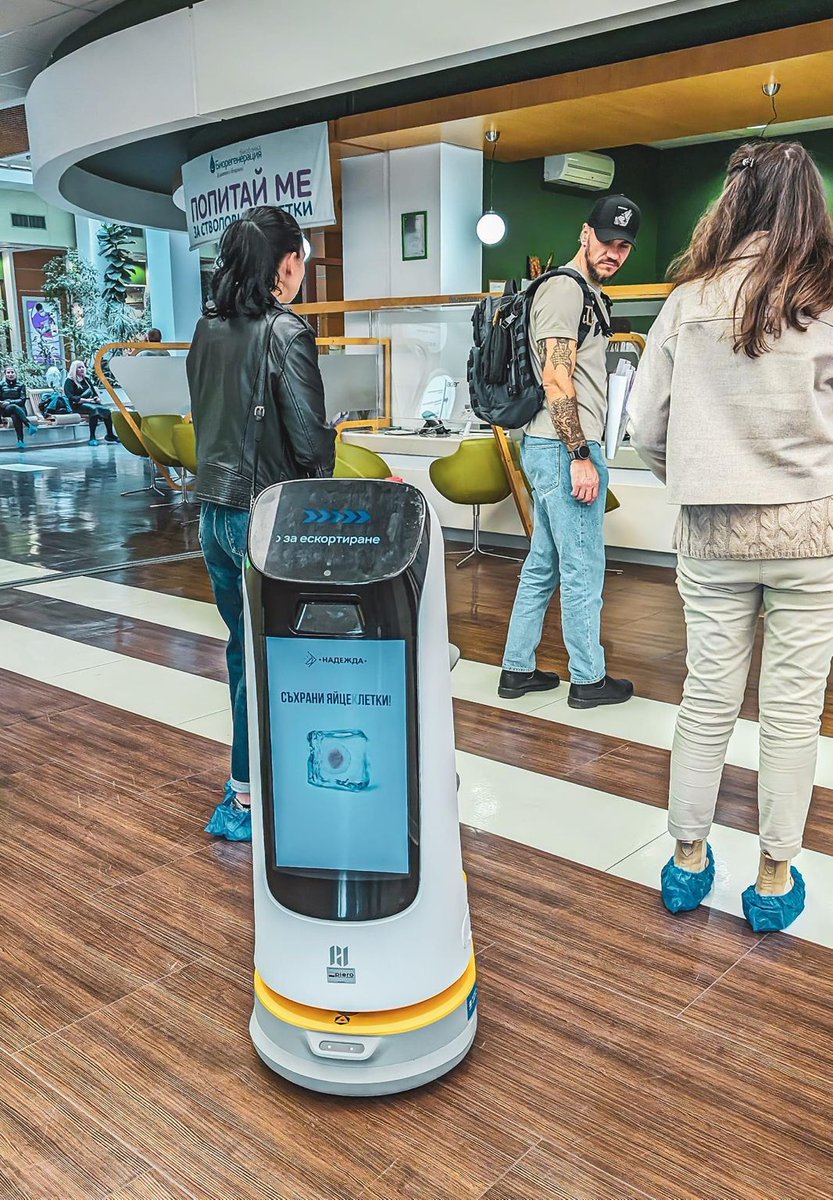 PuduRobotics's tweet photo. #KettyBot joined the healthcare team at the hospital, bringing tech-powered assistance to patients and staff.

🔍 What's next for KettyBot? Stay tuned to find out where it'll make life easier tomorrow!

#PuduRobotics #PUDU #Healthcare #Innovation #Robotics #RoboticsInMedicine https://t.co/oIXd4vdpQ5