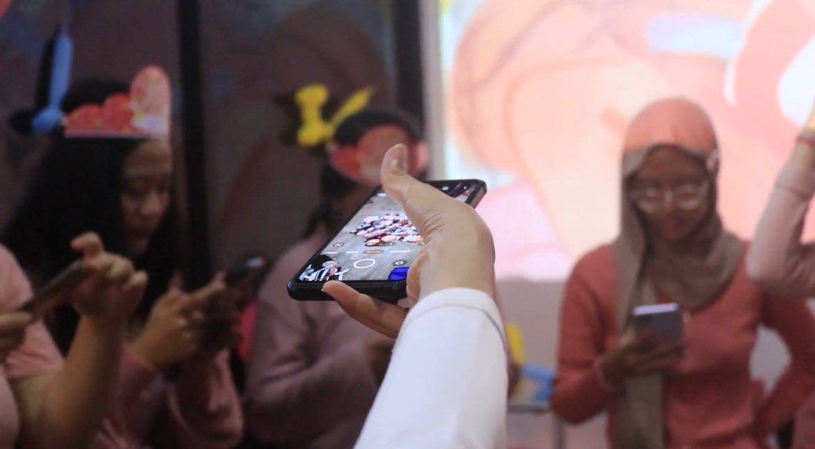 #YuujiPamerPamer 🥳🎉🎂

selain acara, dede punya kelontong loh! dimana temen-temen baru dede bisa belanja serba Yuuji!😎🆒 selain belanja, banyak banget hadiah yang temen-temen dede dapetin!😎😎🎂🎂🆒🆒

#HBD_DedeYuujiJKT