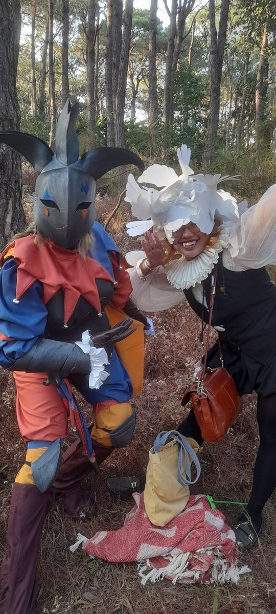 adrentik's tweet photo. on the inverse of things, i helped my girlfriend in the armor peices of her jester night for day 3 of #renfaireph 

it was great that alot of people, especially other jesters enjoyed the  costume

i hope i can make better props for both of us in the future https://t.co/xUNsW1iJur