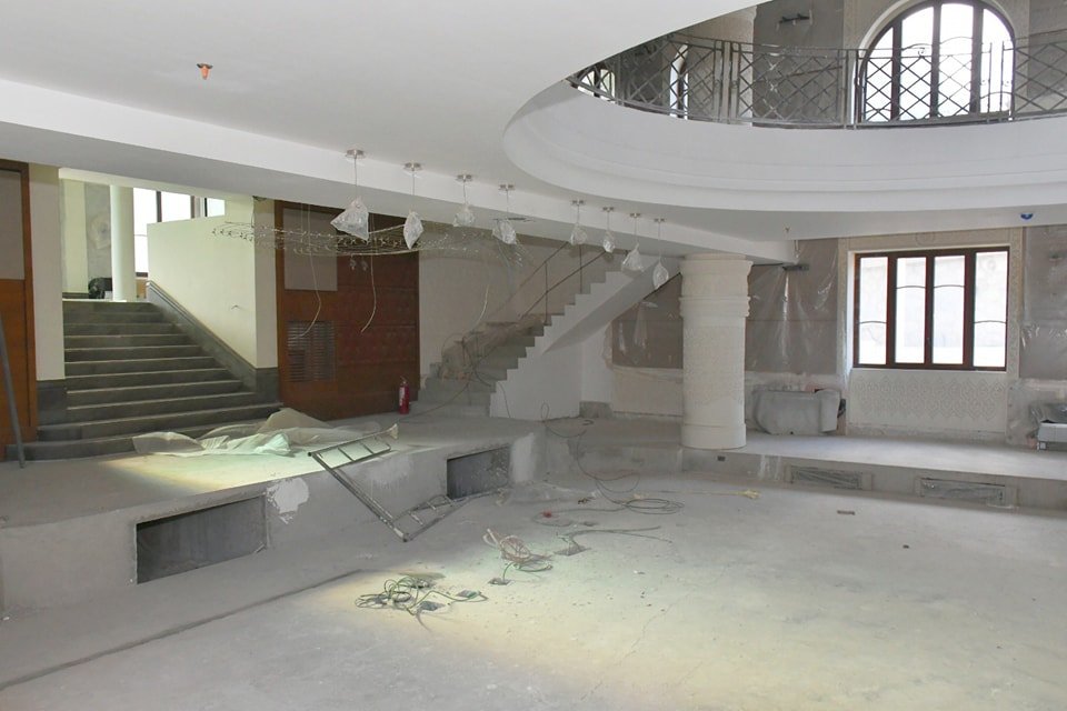 TheAlgiersPost's tweet photo. 🇩🇿| L'historique et prestigieux hôtel Cirta, situé à #Constantine, rouvrira ses portes dans les prochains mois. Après plusieurs années de rénovation, l'hôtel arabo-mauresque Cirta va pouvoir accueillir de nombreux touristes, dans un cadre typiquement algérien. #Algérie https://t.co/IC2LOP2GTU