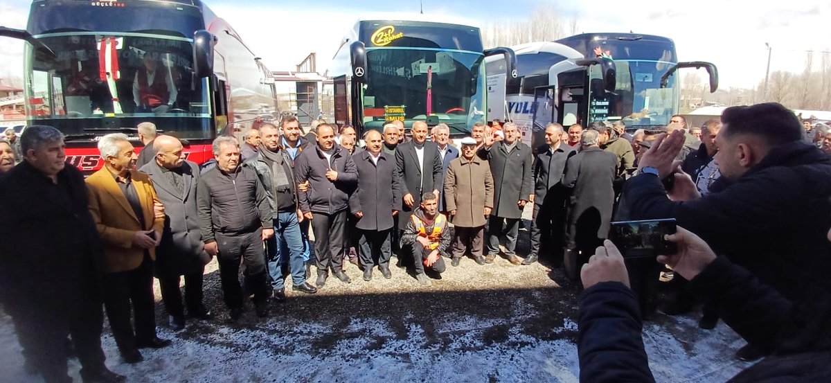 Belediyemizce yapılan şehirler arası otobüs terminali açılışına katıldık. Yeni otobüs terminalımız ilçemize hayırlı olsun inşallah.