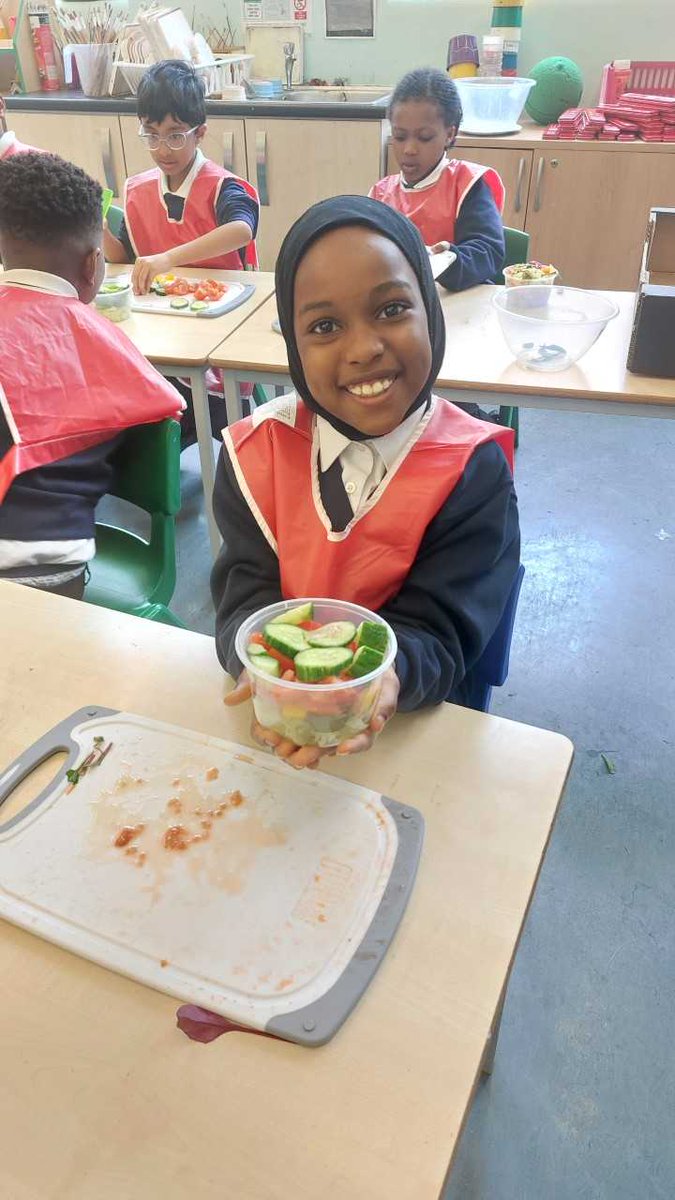 Year 4 loved their DT unit this term where they had to design, make and then evaluate their own salad.