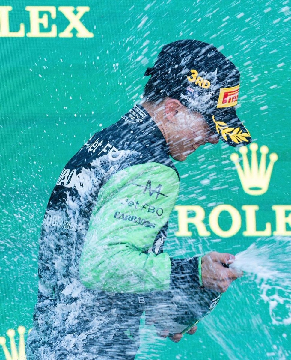 ㅤ
ㅤ
͏

            albert park circuit, melbourne
           🏁 sprint race : p10
           🏁 feature race : p3
           p3 in australia !! so happy to be
           back on the podium ! 🏆🥉

͏

⠀