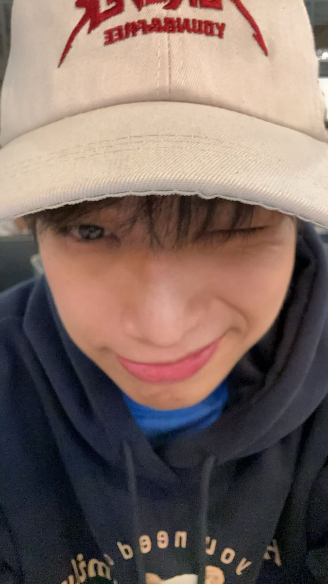 axllukecab's tweet photo. 🙃 https://t.co/cUrXidkKql