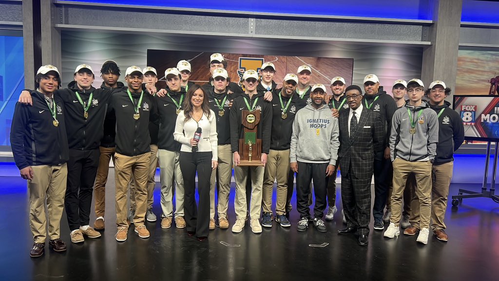 The Basketball Cats on @fox8news this morning celebrating the title! Thank you for having us! #GoCats #WeBuild @SIHSSports @SIHSCleveland 🏀🐾😼