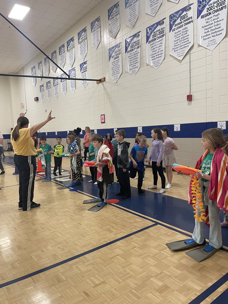 hgerickteach's tweet photo. Room 137 Bascomb had an amazing field day!  Even though it rained our fantastic specials team planned a wonderful inside field day! @CherokeeSchools @bascombbobcats @katiebarrieCCES https://t.co/3usbUlNTOv