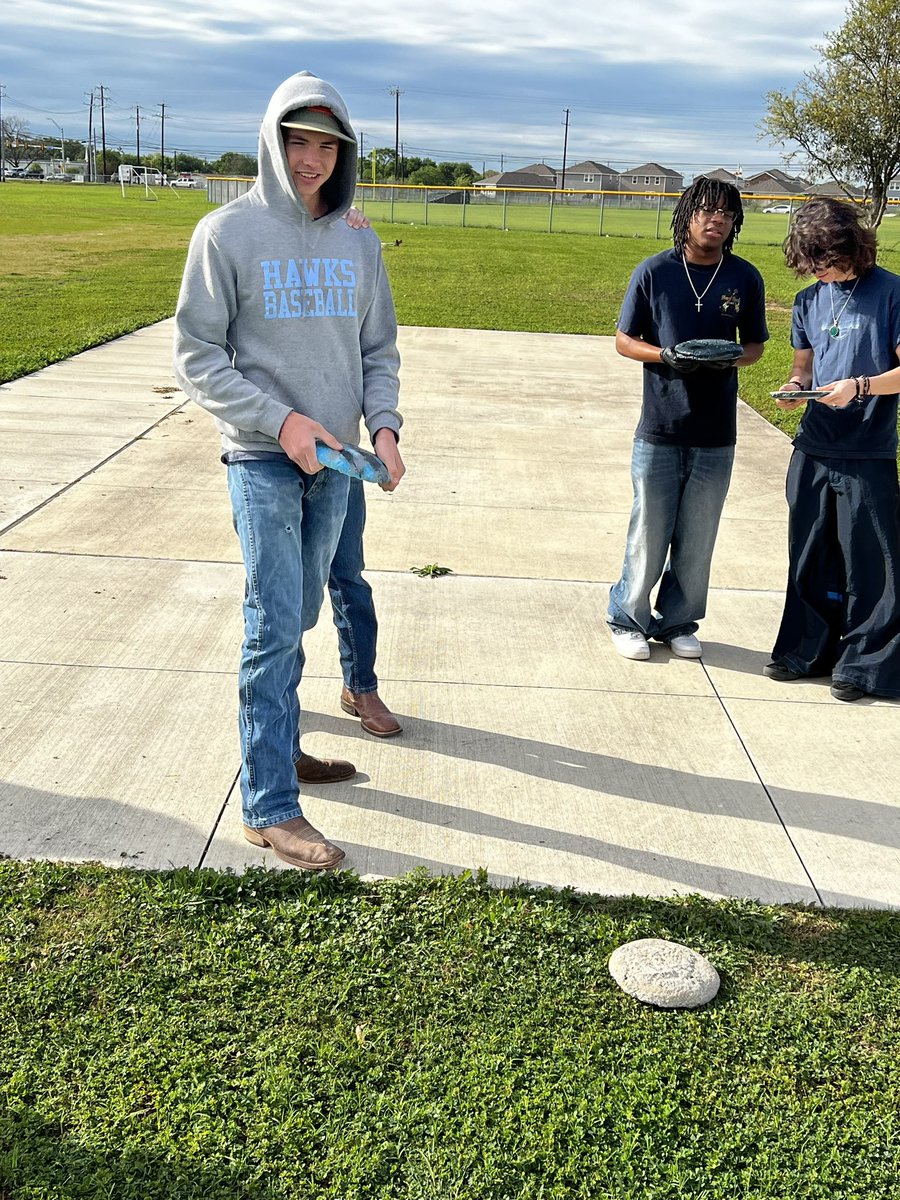 Harlan Construction Technology students using their knowledge of concrete to create concrete frisbees. The competition was fun. Frisbees were graded on distance, durability and asthetics. #nisdsuperiorcte, #harlan