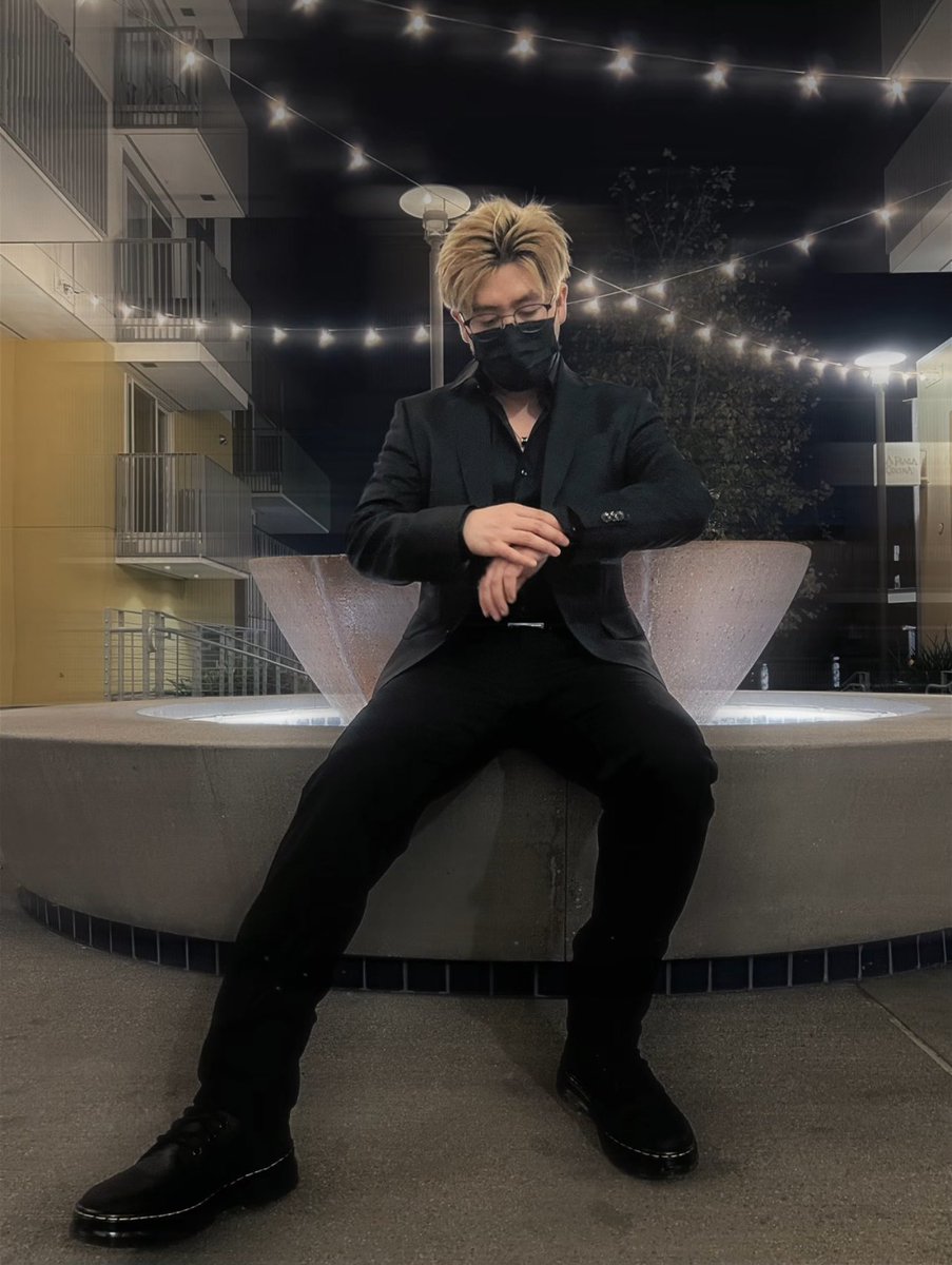 DavidxWu's tweet photo. Spontaneous shoots! #ootd https://t.co/yIW9mnegXd