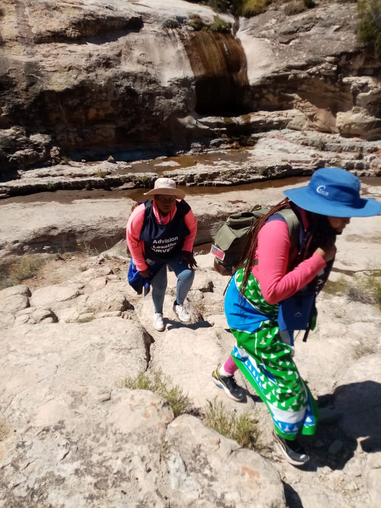 Sconie_Mazlo's tweet photo. #Afrobarometer
#AfrobarometerAt25 
#WeGoExtraMileForQualityData
#TheMountainKingdom
#AdvisionLesotho https://t.co/bDus8Fu7zW