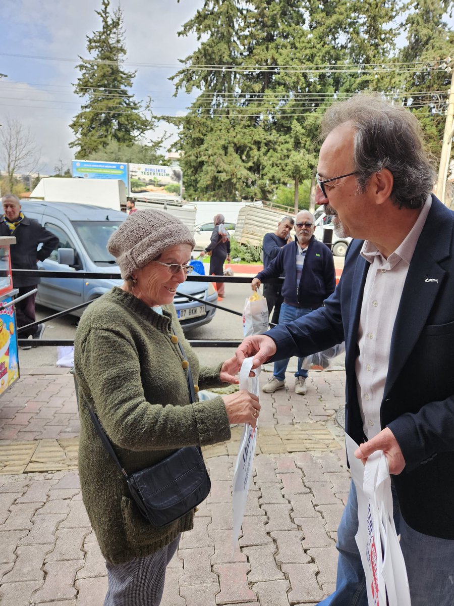 MuratpasaF43058's tweet photo. Hep Birlikte Sahalardayız.
Güvenlik Mahalle pazarımızda komşularımızla bir aradayız.🌺
Devam Edelim.!
#işimizGücümüzMuratpaşa
#hepbirliktedahaileri
#DevamEdelim
#muratpaşaforum
@Nailkamaci
@canokankiranchp
@Av_umituysal
@erdalozcivi https://t.co/SfBqTzvsoA