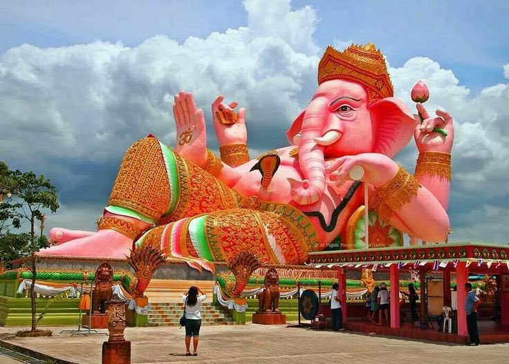 Ganesha Murti at Ganesha park in Nakho Nayok, Thailand 🚩
