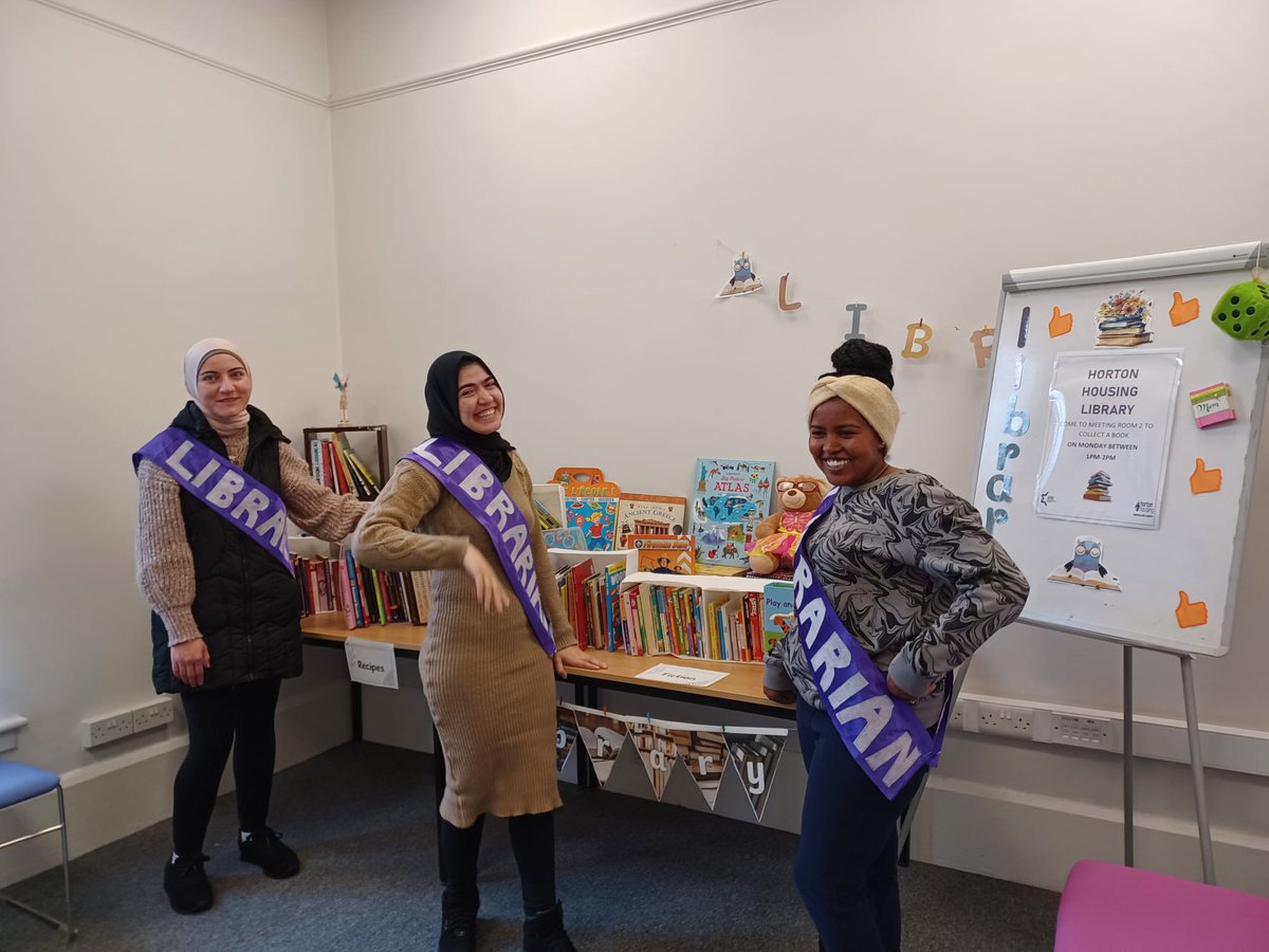 A volunteer-run library has opened at our Training Centre. Thank you to the STEP Forward team and volunteers for their hard work and commitment with setting up the library. We are delighted with this addition as it is a great resource for all our students!
ow.ly/Mj3R50R3173