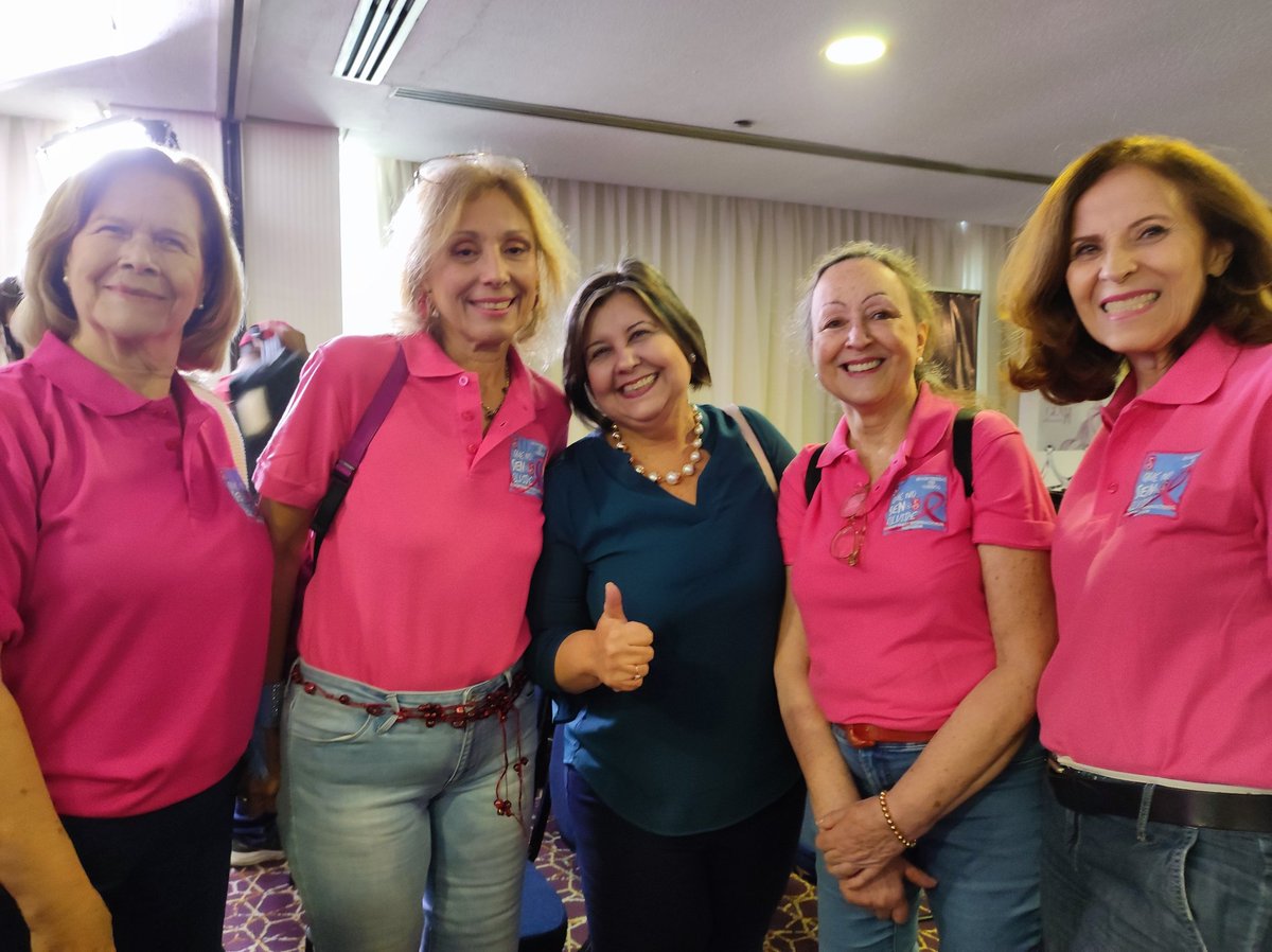 dige2010's tweet photo. Conversatorio  AVEM y Visionarias junto a su Magdalena de Luca @magdalenadeluca1 presidenta CEO de @Csybven  @SoroptiTeweet@Soroptimist@Soroptimist América@ Soroptimist Internacional Miranda https://t.co/w9v6Jkzym8
