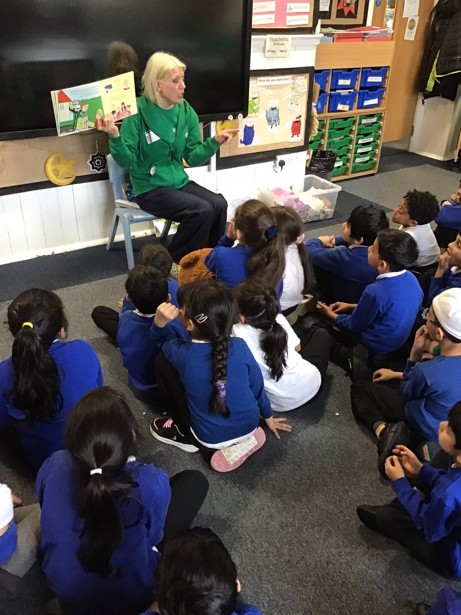 SHPYear2's tweet photo. Year 2 learned all about what they should do in an emergency thank you! https://t.co/lRZrc4SELK