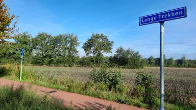 ED_Kempen's tweet photo. Bladel komt goed weg met late verkeerstellingen op Lange Trekken, RvS keurt bestemmingsplan alsnog goed https://t.co/7HON4sQP4P https://t.co/2sUmTUFQ9Z