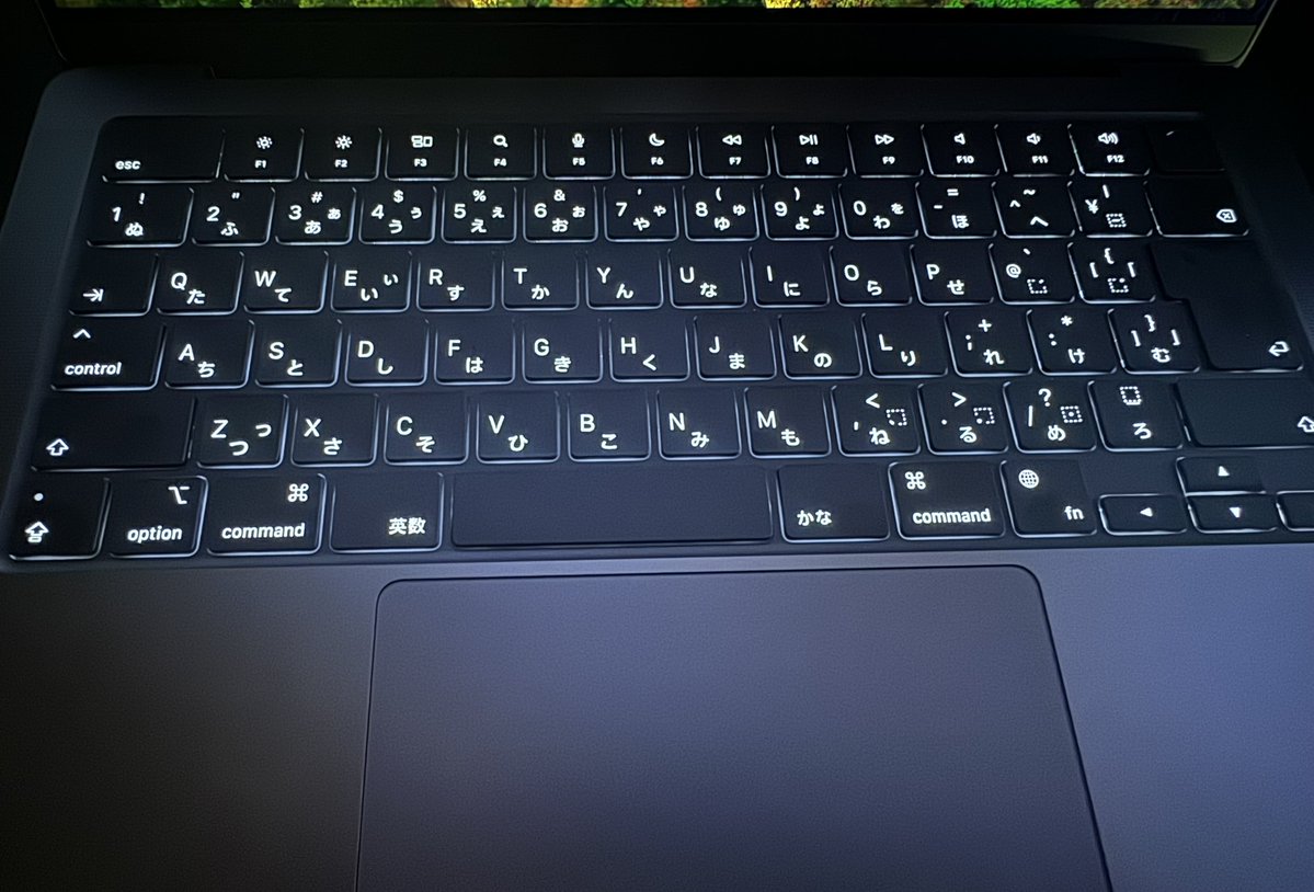 ak999653's tweet image. MacBook Pro 2023 スペースブラックの夜景は美しいw 

#MacBookPro2023