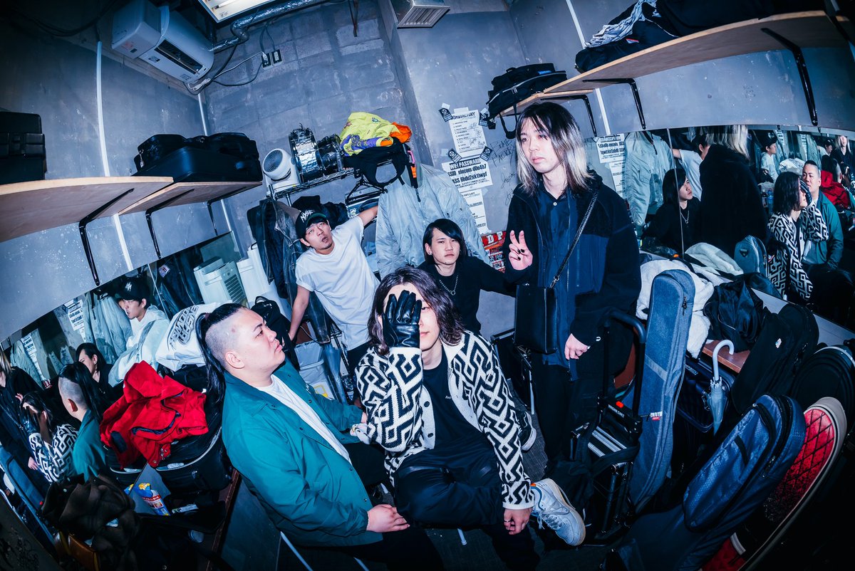 avoid_silence_'s tweet photo. 3/26(Tue)
BRAIN WASH vol.3 新宿HEIST @Shinjuku_HEIST
ありがとうございました🔥
🫱🏻🫲🏼 @kk0___0kkkk
📸@Utaka_reeno
#AvoidSilence. #アボイド #アボサイ https://t.co/5aQjlaEC4q
