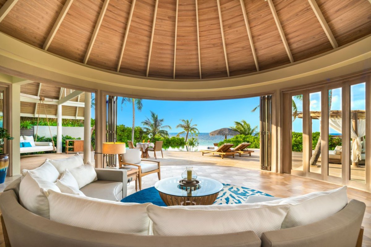 Embrace expansive island living in our residences, blending indoor and outdoor spaces with breathtaking 180-degree views. Discover the essence of the Milaidhoo lifestyle.