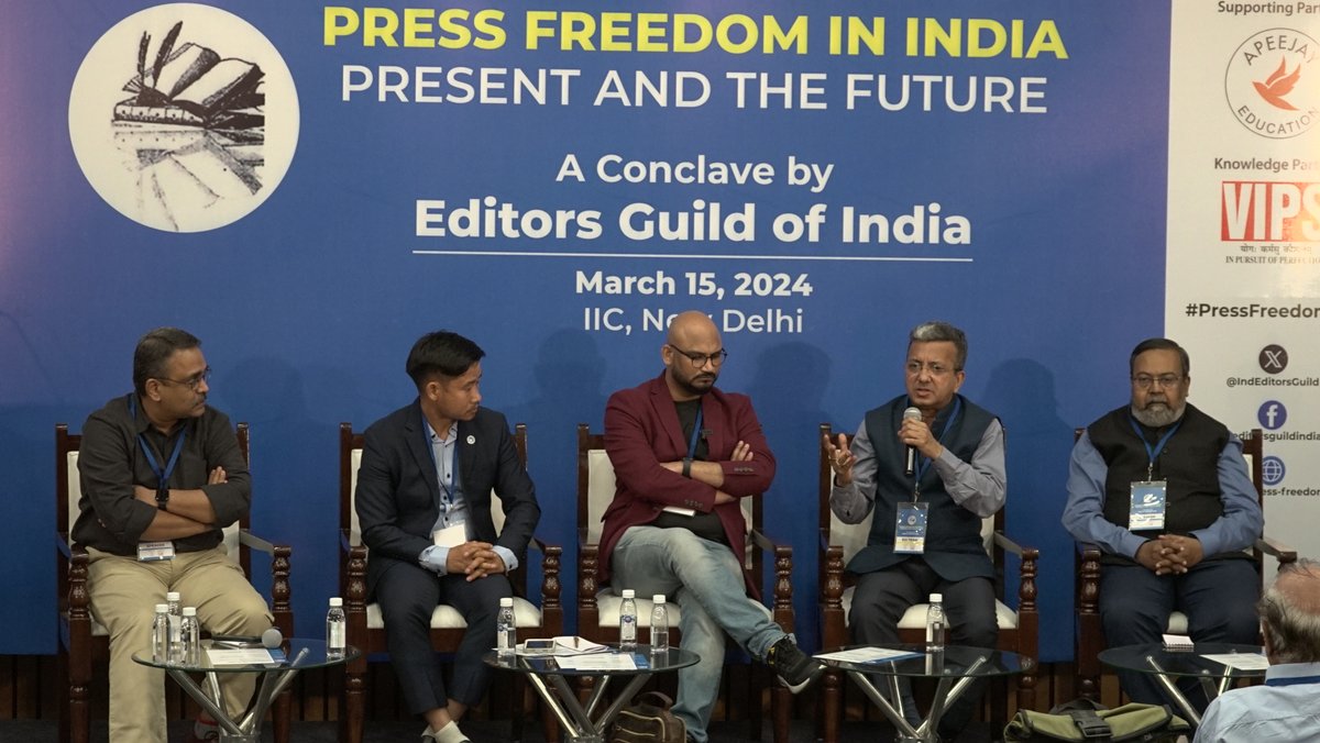 IndEditorsGuild's tweet photo. (3/4)
EGI further thanks @AbhinandanSekhr @betwasharma , Ms Gul Mathur from @DigipubIndia, and Mr. Mahtab Alam from @PCITweets, along with the dedicated volunteers from @VIPS_Delhi, for their efforts in programming and organising the conclave.
#PressFreedomEGI https://t.co/P5SFvGW7rK