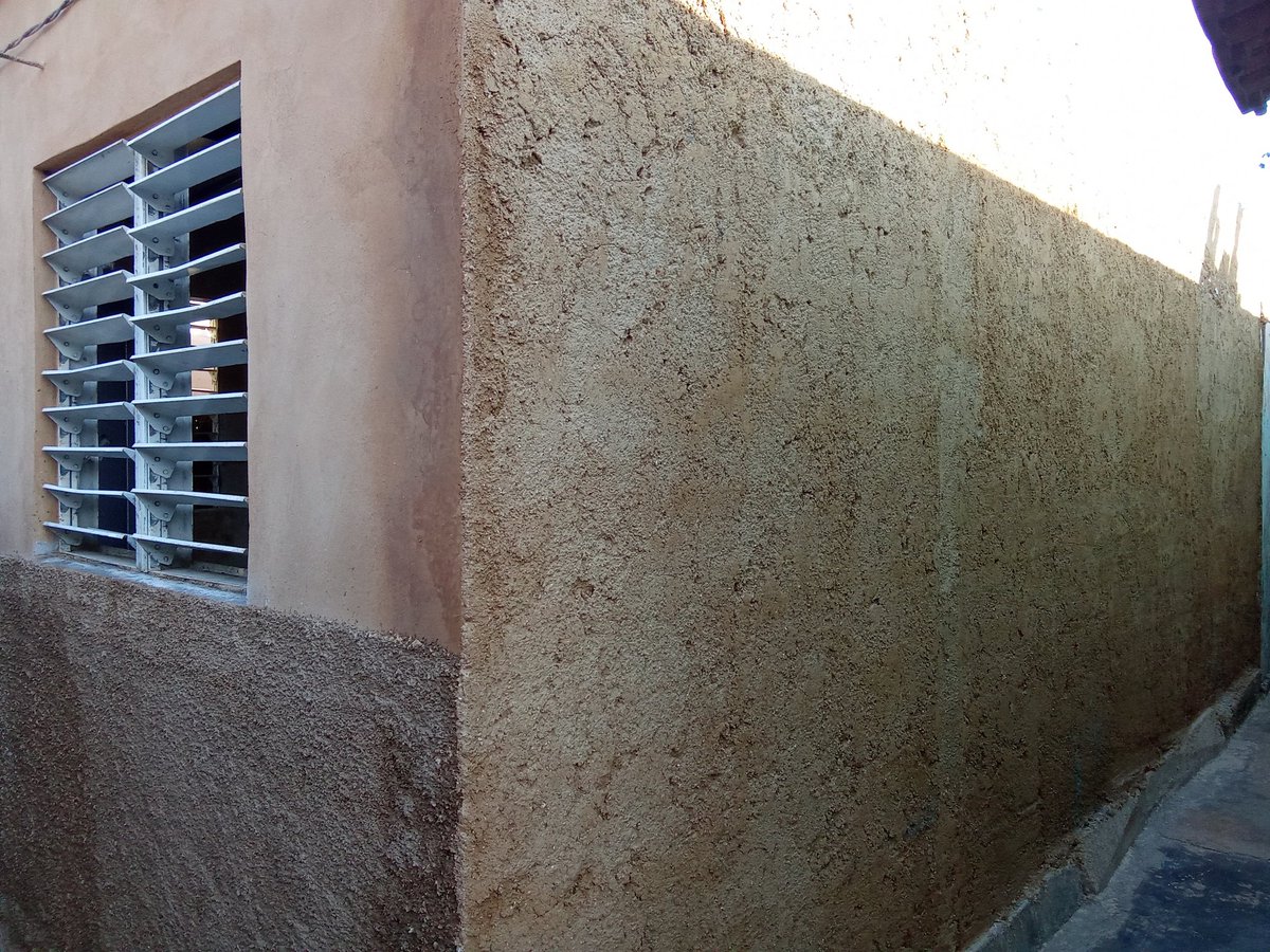 Realiza chequeo del programa de la vivienda,  el Vicepresidente de la AMPP y la Viceintendente del CAM. En el intercambio se  evaluaron las acciones pendientes para la terminación de la vivienda.               #GenteQueSuma #SiempreJuntoAlPueblo #PedroBetancourtEnVictoria