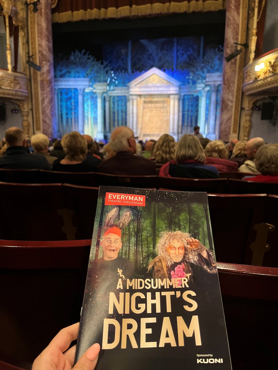 As supporters of @Everymanchelt, it was great to join them for the #AMidsummerNightsDream press night last night. Thanks for having us! We're known for our support of the arts & the Everyman is a real cultural hub for our county🎭#everymantheatre #cheltenham #gloucestershire