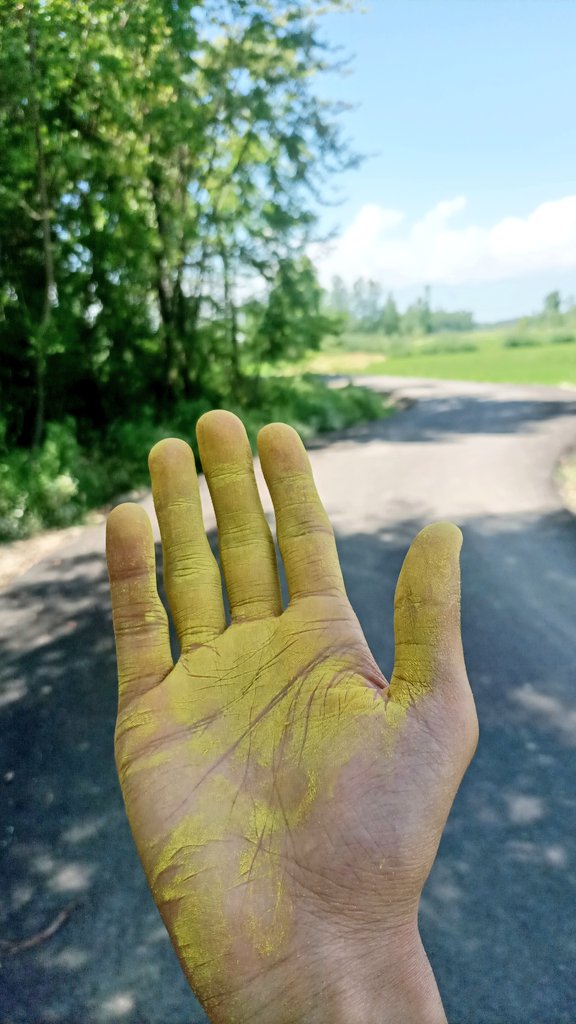 otiswhy's tweet photo. Quote tweet with your hand media https://t.co/m75F8dZh2l
