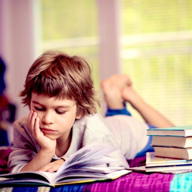 Et voilà, tout mon cours de l’année est en ligne : 9 séances portant sur le plaisir de lire, sur les contes de fées, Montaigne, Cervantès, Goethe, Proust… college-de-france.fr/fr/agenda/cour…, avec résumé et biblio pour chaque séance, en audio et vidéo au choix, sur toutes les plateformes !