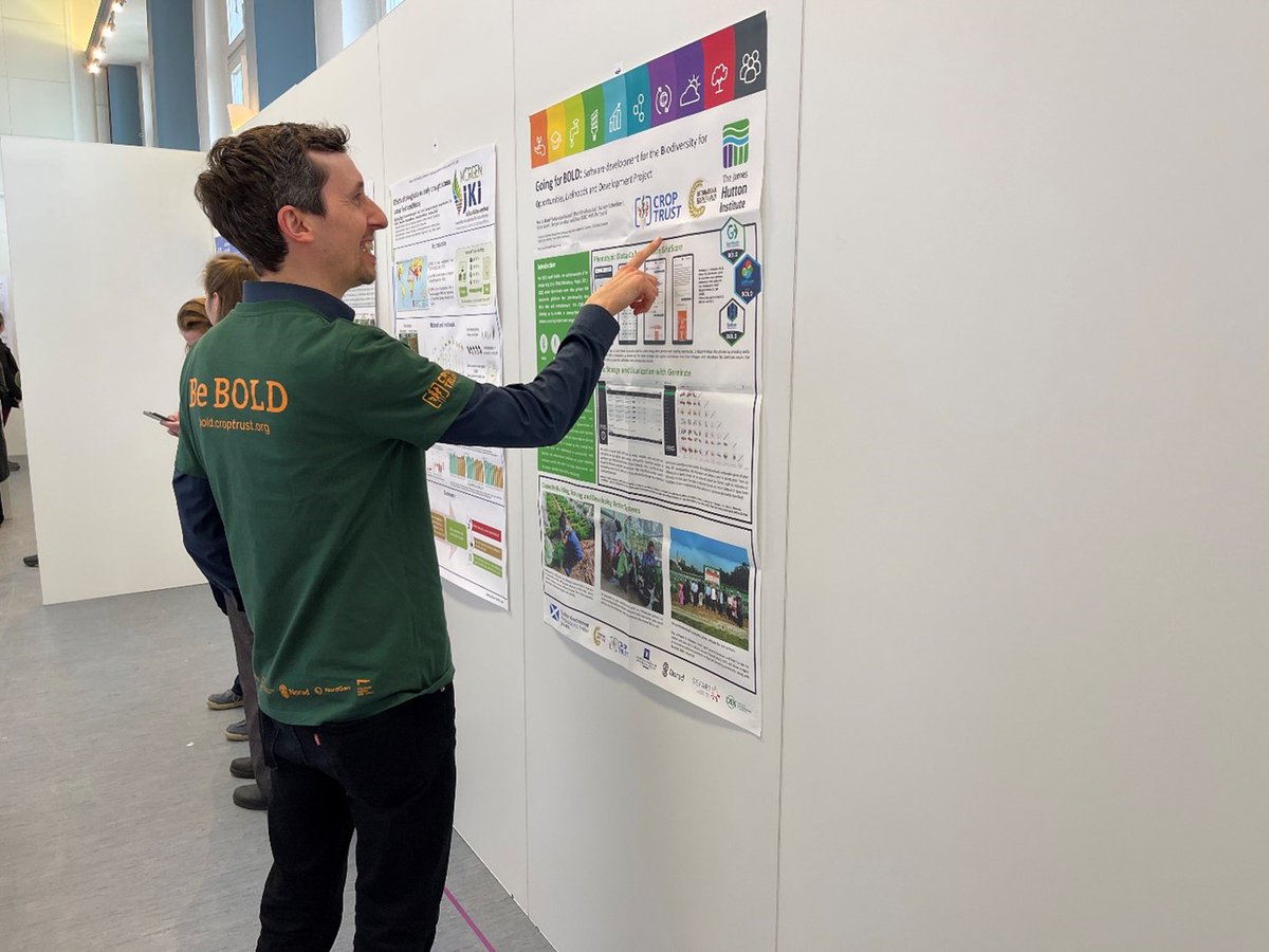 International Barley Hub (@intbarleyhub) on Twitter photo Our researcher <a href="/pauldshaw/">Paul Shaw</a> attended the <a href="/GPZconference24/">GPZ conference 2024 in Geisenheim</a> last week, invited by the <a href="/CropTrust/">The Crop Trust</a> to highlight our work making project data available to the community, using #bioinformatics tools developed at <a href="/JamesHuttonInst/">James Hutton Institute</a>.
#BOLDcwr #GPZ2024
More: bit.ly/3vxbKmr Our researcher <a href="/pauldshaw/">Paul Shaw</a> attended the <a href="/GPZconference24/">GPZ conference 2024 in Geisenheim</a> last week, invited by the <a href="/CropTrust/">The Crop Trust</a> to highlight our work making project data available to the community, using #bioinformatics tools developed at <a href="/JamesHuttonInst/">James Hutton Institute</a>.
#BOLDcwr #GPZ2024
More: bit.ly/3vxbKmr