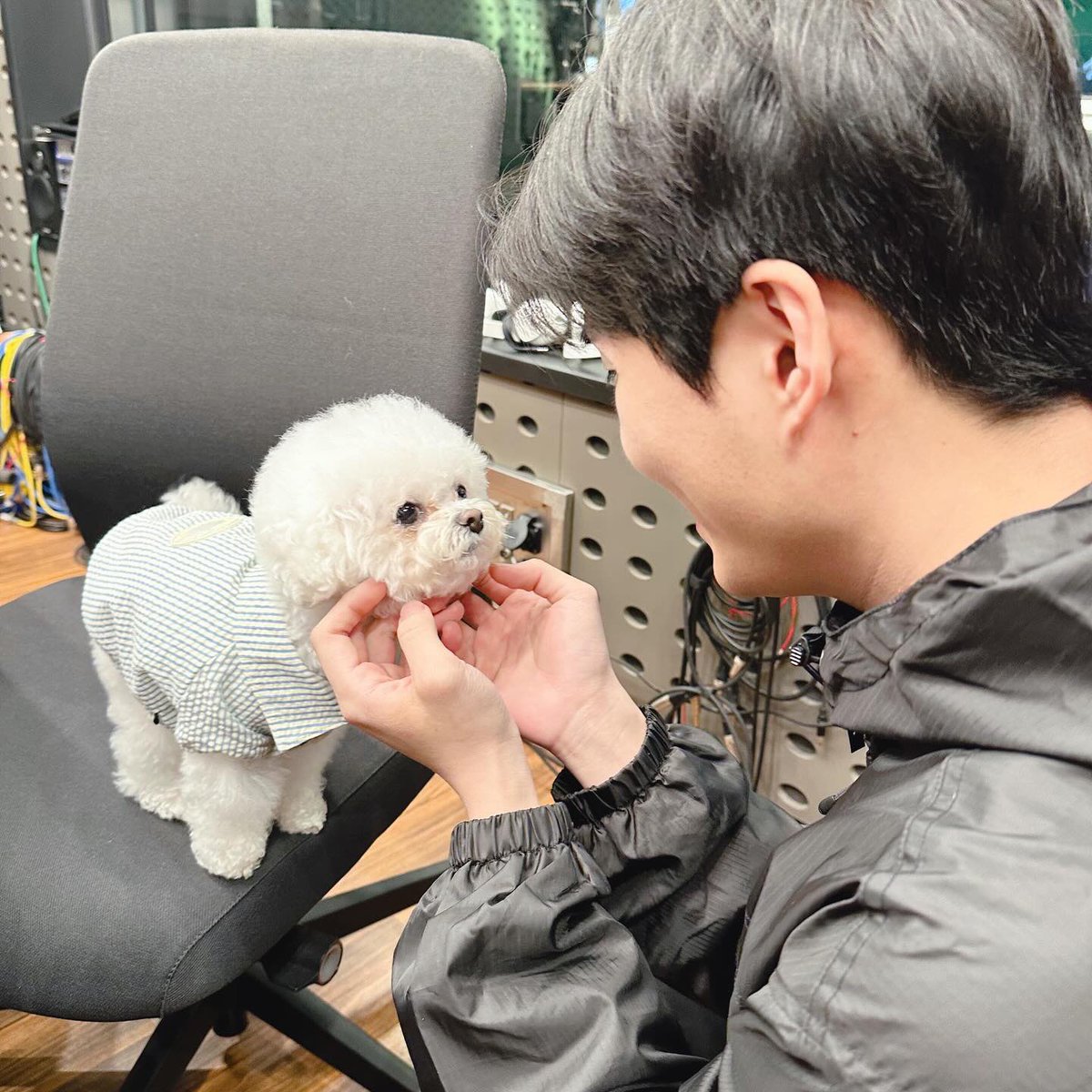 deisikseu's tweet photo. And if I cry some more https://t.co/aEWEABjwl1