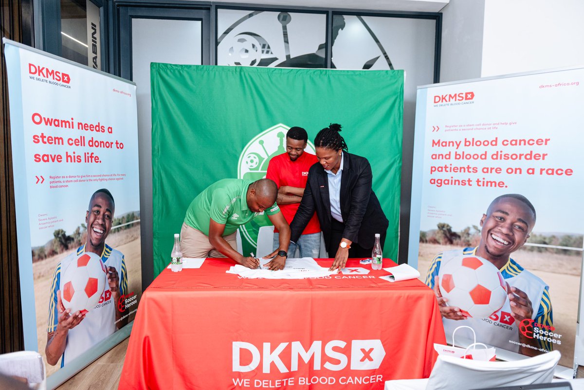 TaMjakaZA's tweet photo. An exciting &amp; groundbreaking CSI Partnership was launched yesterday in Durban.

@dkms_africa &amp; @AmaZuluFootball launched the Soccer Heroes Project. 

An awareness &amp; education campaign to #RedCardBloodCancer 🟥 

For more info https://t.co/MQZMWvfyvp 👊🏾 https://t.co/NuXJ2P6VpO