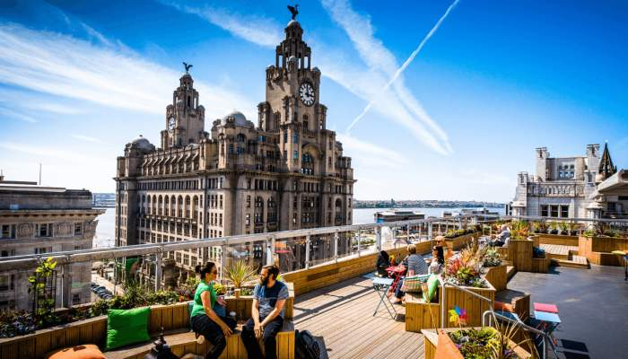 #News: More than 282,000 hotel rooms were sold in #Liverpool city centre in January & February. That's the strongest start to a year for the sector since 2018. And weekday occupancy hit a 69% average over the first two months - the highest since records began! #VisitLiverpool