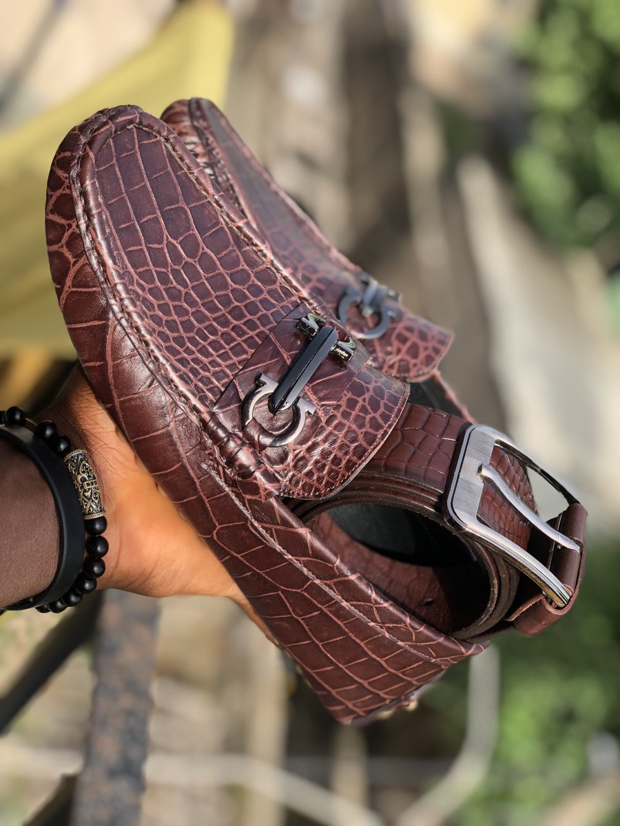 Solelitaire's tweet photo. I still make handmade footwears. 

Shoe - 25k
Belt - 10k

Ready in 7-10 working days max. 

https://t.co/8Jt6VT8Nnw send a Dm to get yours. https://t.co/VDJnltqZqr