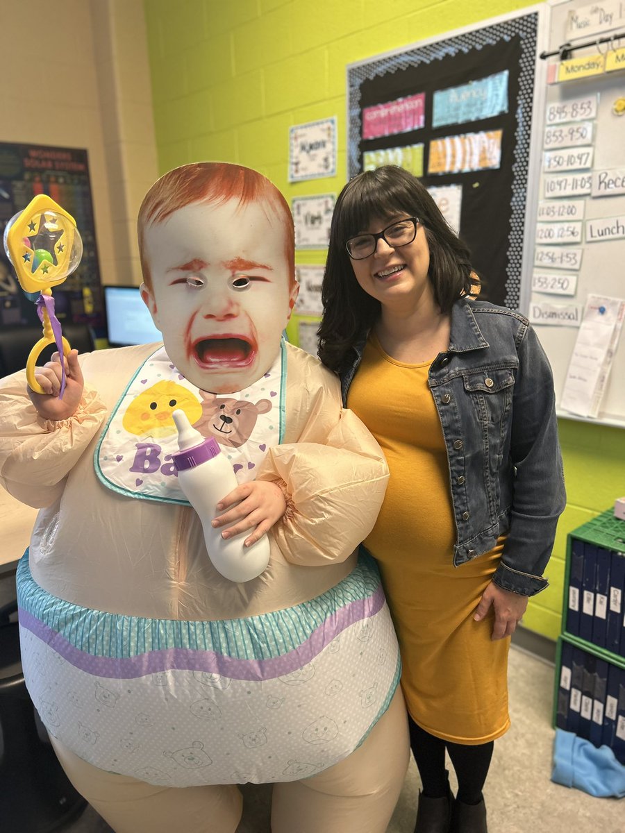 HDDawe's tweet photo. Sending Ms Stacey off with a Beautiful baby shower. Planned, designed and hosted by the Ss in our class! #whatajob @BrooksideInt #wewillmissyou https://t.co/mhaoU4Z87X