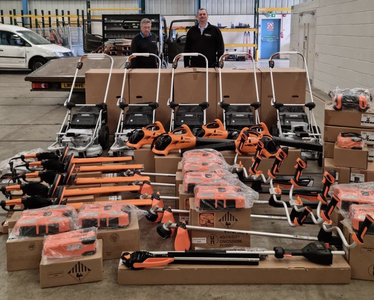 Nice little Pellenc order!  sold &amp; installed by “Fenton’s of Bourne” to “Places for People” thank you for your continued business <a href="/PellencUK/">Pellenc</a> <a href="/EtesiaUK/">Etesia UK</a> <a href="/fentonsofbourne/">Fentons of Bourne Ltd</a> .