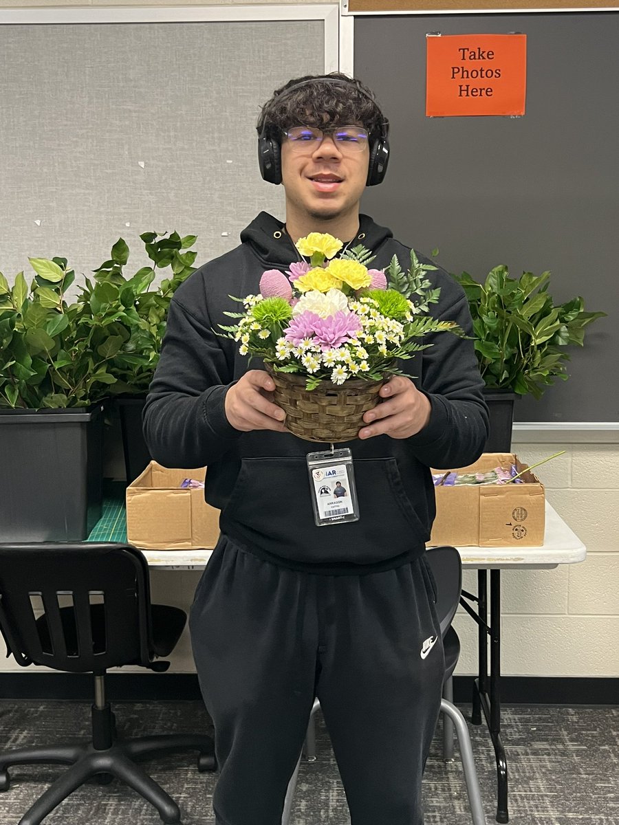 Foster Floral Design tweet media