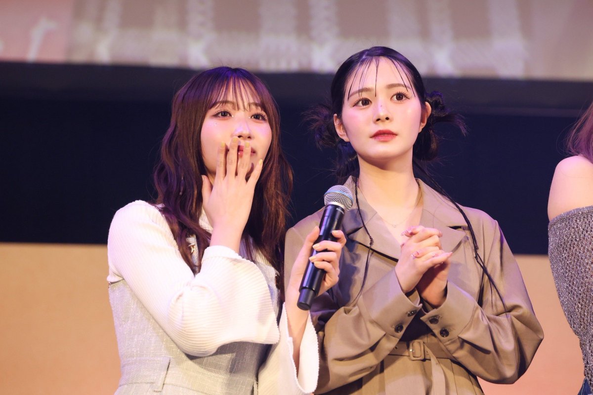 karen__i328's tweet photo. 青春祭 by 今日、好きになりました

会場に足を運んでくださった皆さん
配信で見守ってくださった皆さん
ありがとうございました☺️✨

出演から約5年経とうとしていますが
今日のステージに呼んでいただけて
とても嬉しかったです☺︎

涼楓と歩けたのも特別で楽しかった🤍
2人で真剣にうちわ探した😂 https://t.co/Ut0fy6NwT3
