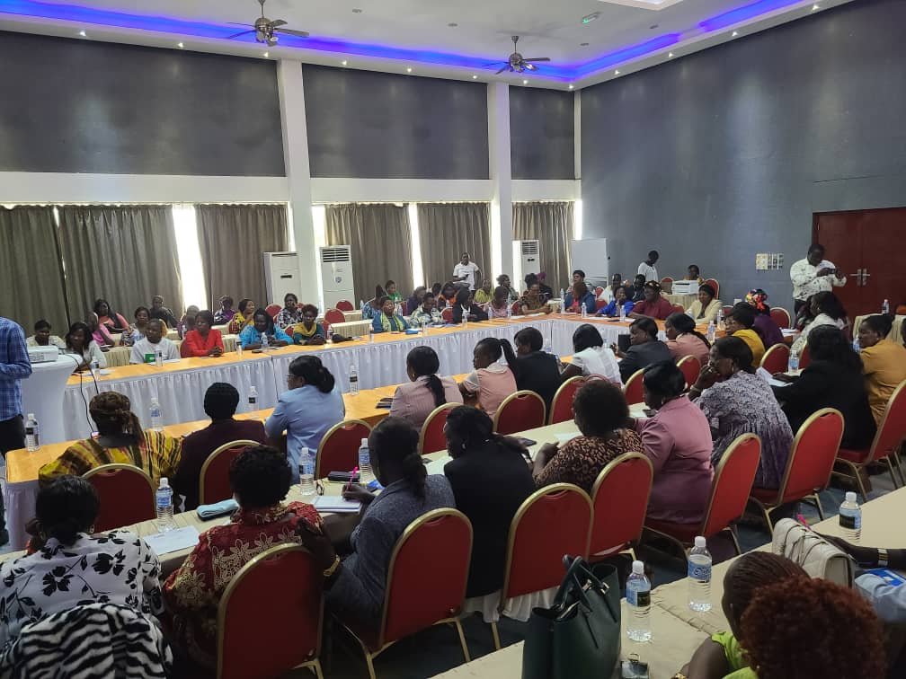 📍Juba, 🇸🇸 We're convening women leaders to dialogue on enshrining 35% in political party constitutions & regulations. ⚡️Over the next 2 days, we'll develop a robust advocacy document for 35% women's inclusion in party manifestos, ensuring sustainable peace & inclusive governance