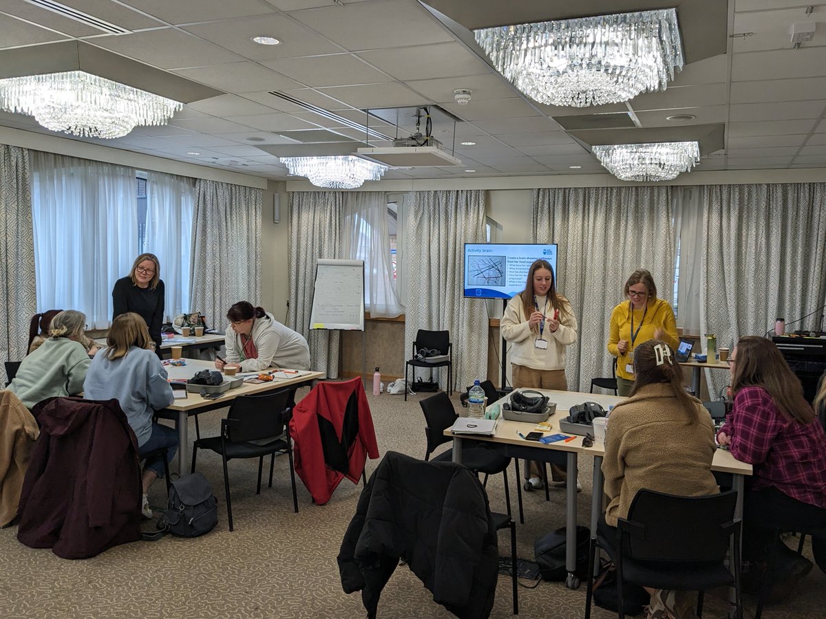 The Impact of Trauma - through the eyes of a child

🩵 What a wonderful day we are having with some of our amazing Early Years colleagues exploring the impact of ACEs and trauma on a child's ability to feel safe enough to engage, play and learn 💙