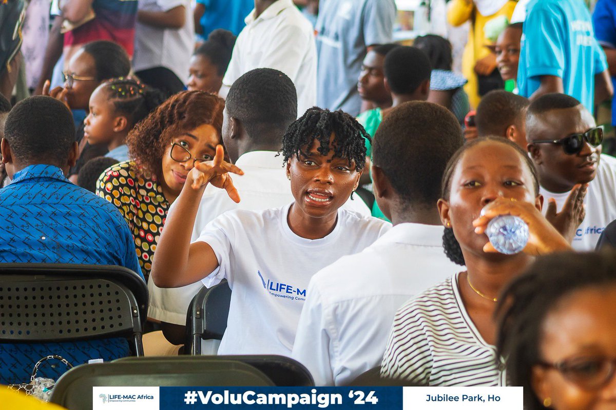 LifeMacAfrica's tweet photo. #VoluCampaign was a success! With the support of 47 dedicated mentors, we had the privilege of mentoring over 400 young minds on Ghana’s 67th Independence Day at #HoCity’s Jubilee Park 🇬🇭 

#Mentoring #YouthEmpowerment
#EmpoweringCommunities #ParadigmShiftProject

1/3 https://t.co/mhmolYN4NU