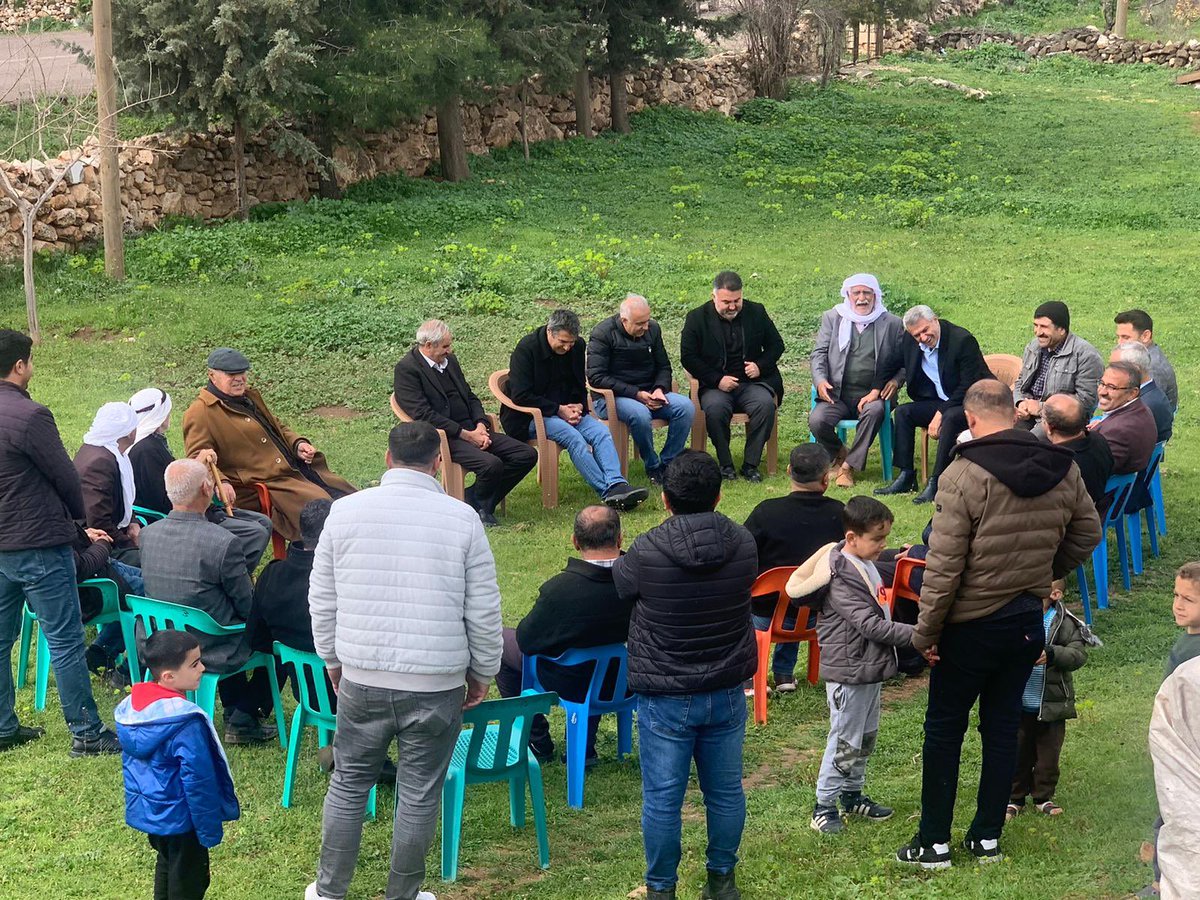 Dumluca Köyünü Ziyarette Bulunduk,Güler Yüzlü Ve Hoş Karşılamalarından Ötürü Teşekkür Ederiz.

#YenigelmedikDERİKhizmetiçingerigeldik #TürkiyeYüzyılı #GerçekBelediyecilik #KarizmatikBaşkan