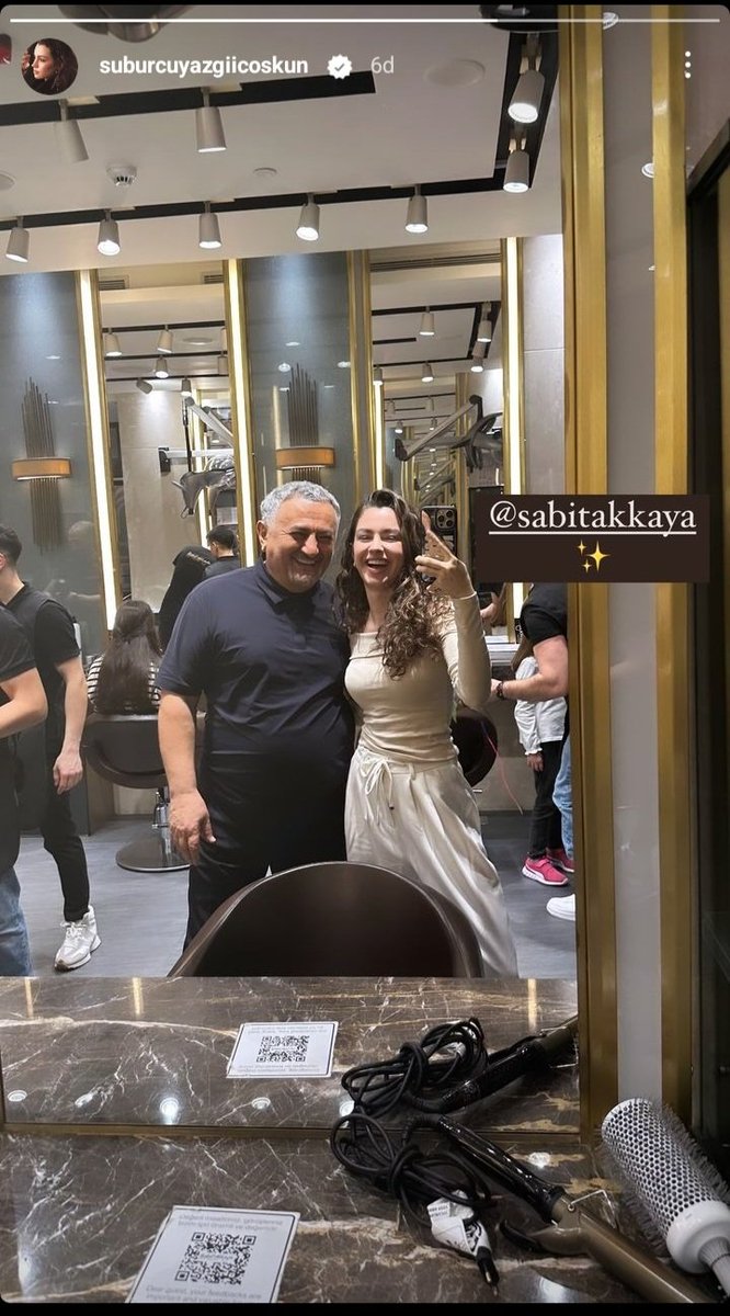 Güzelliğine güzellik katmaya gitmiş😋😍 #SuBurcuYazgıÇoşkun