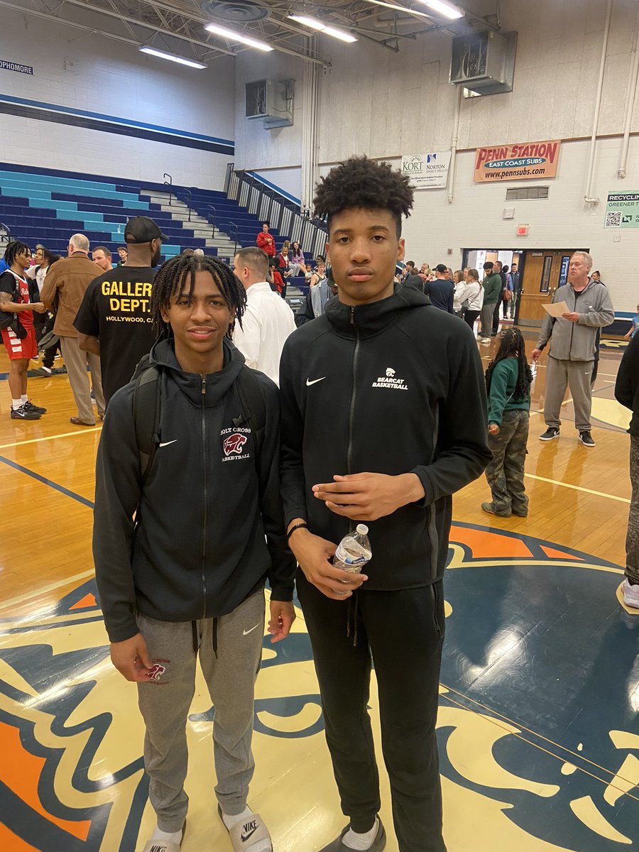 Kentucky Supreme (@kentuckysupreme) on Twitter photo Our very own <a href="/MichaelLoftis0/">Michael Loftis</a> and <a href="/Cam_edwards10/">Cam Edwards</a> competing in the 6th Region vs. 7th Region All-Star game last night!
Congratulations to these guys! Excited to see their careers at the next level. 🟢🟡 Our very own <a href="/MichaelLoftis0/">Michael Loftis</a> and <a href="/Cam_edwards10/">Cam Edwards</a> competing in the 6th Region vs. 7th Region All-Star game last night!
Congratulations to these guys! Excited to see their careers at the next level. 🟢🟡