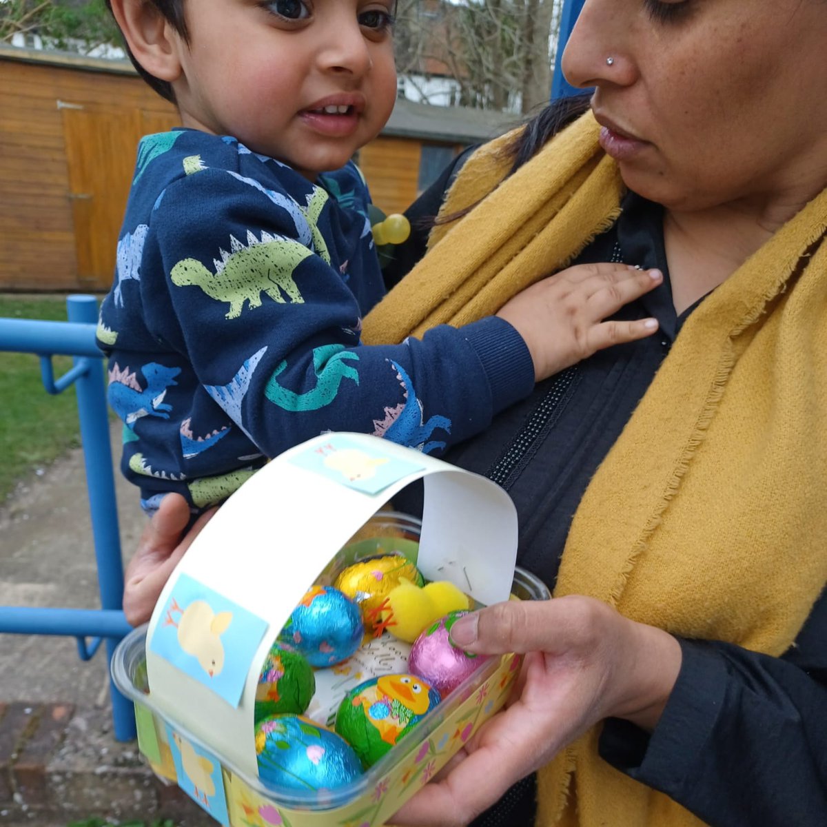 Our family group's Easter craft session was a blast! The little ones had a cracking time making Easter bonnets. Don't they look adorable? Wishing you all a wonderful Easter weekend from the Home-Start RKH team 🐰🌼🐣 #EasterCrafts #FamilyFun #HappyEaster